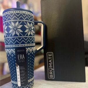 BrüMate Blue and White Alpine Knit Tumbler